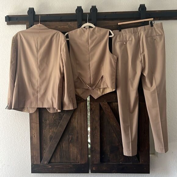 New UNINUKOO Mens Slim Fit 3 Piece Classic Wedding Dress Suit Jacket Pants Vest - Picture 8 of 16